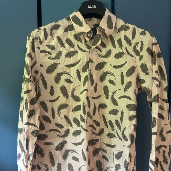 Peter Werth London | Feather | Long Sleeve Button-Up – Small - Picture 1 of 5